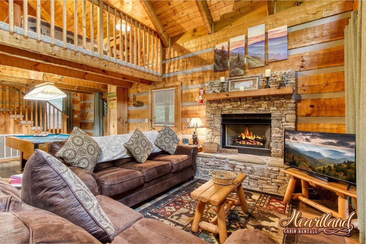 Cozy Mountain Hideaway Villa แกตลิงเบิร์ก ภายนอก รูปภาพ
