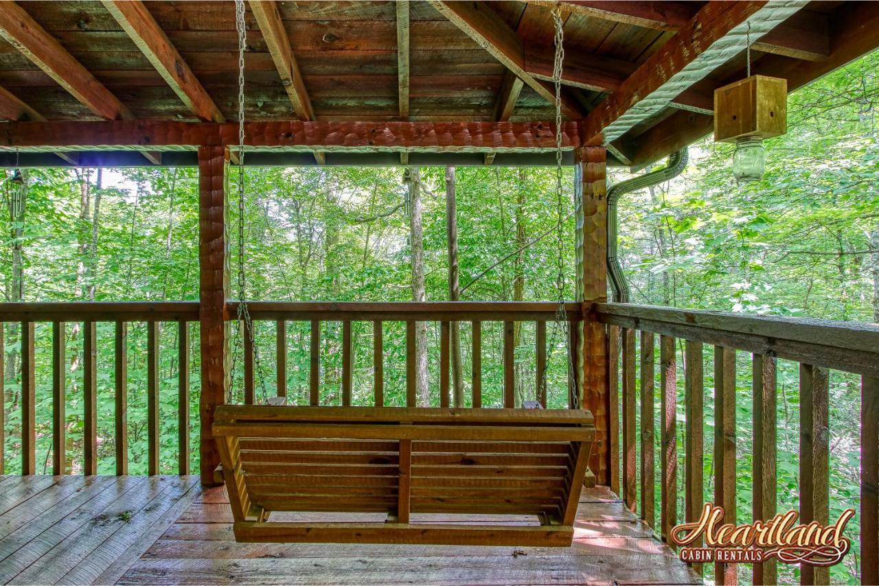 Cozy Mountain Hideaway Villa แกตลิงเบิร์ก ภายนอก รูปภาพ